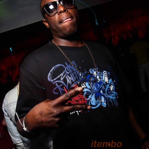 946900_564214406935325_1082984497_n