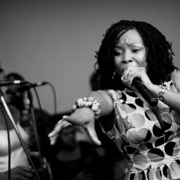 @omawumi